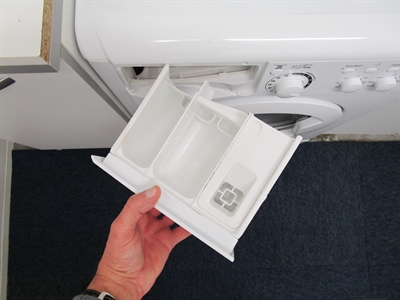 INDESIT EWC 81483 W EU INDESIT EWC 81483 W EU