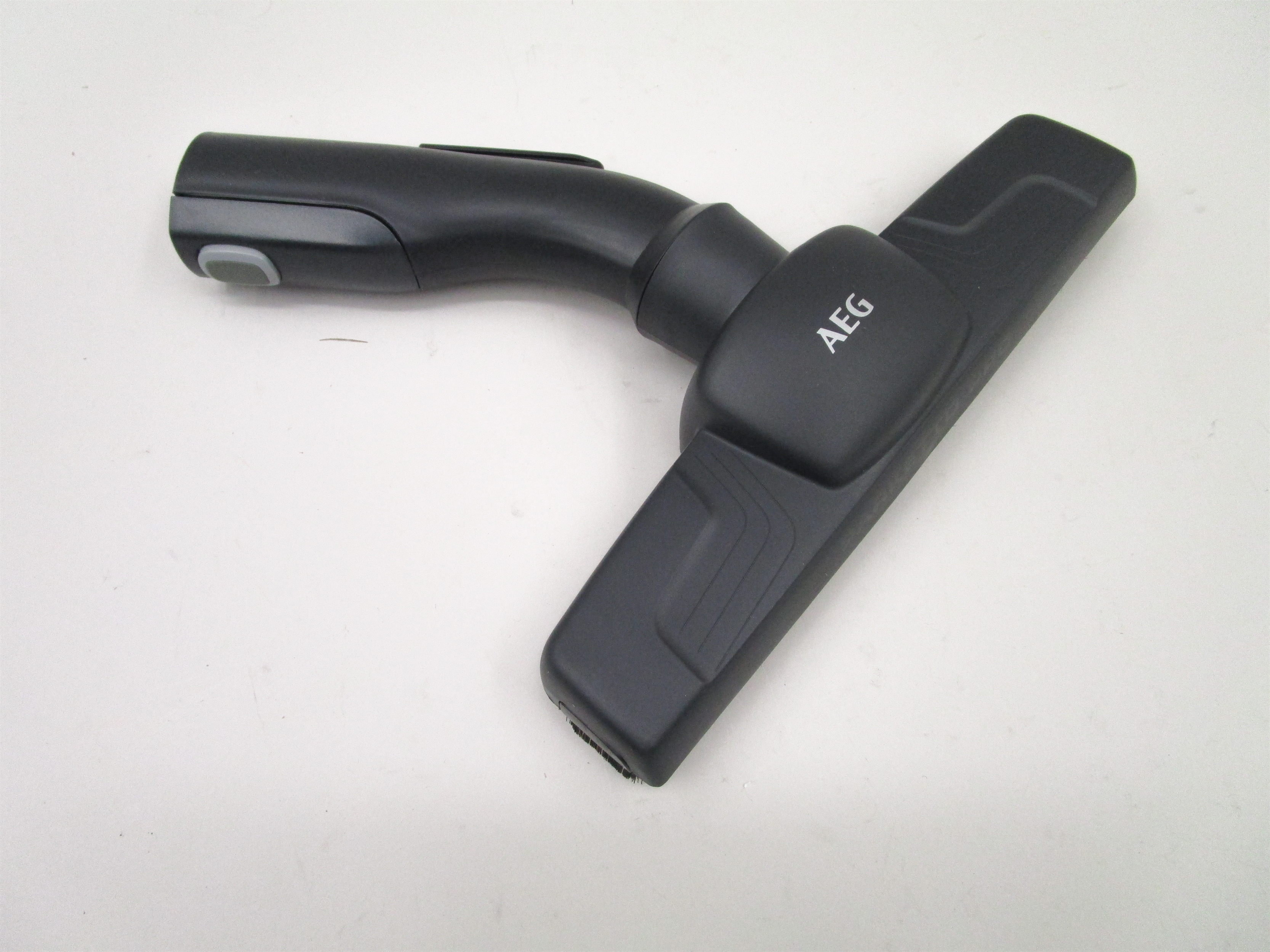 AEG VX8-3-DB-M