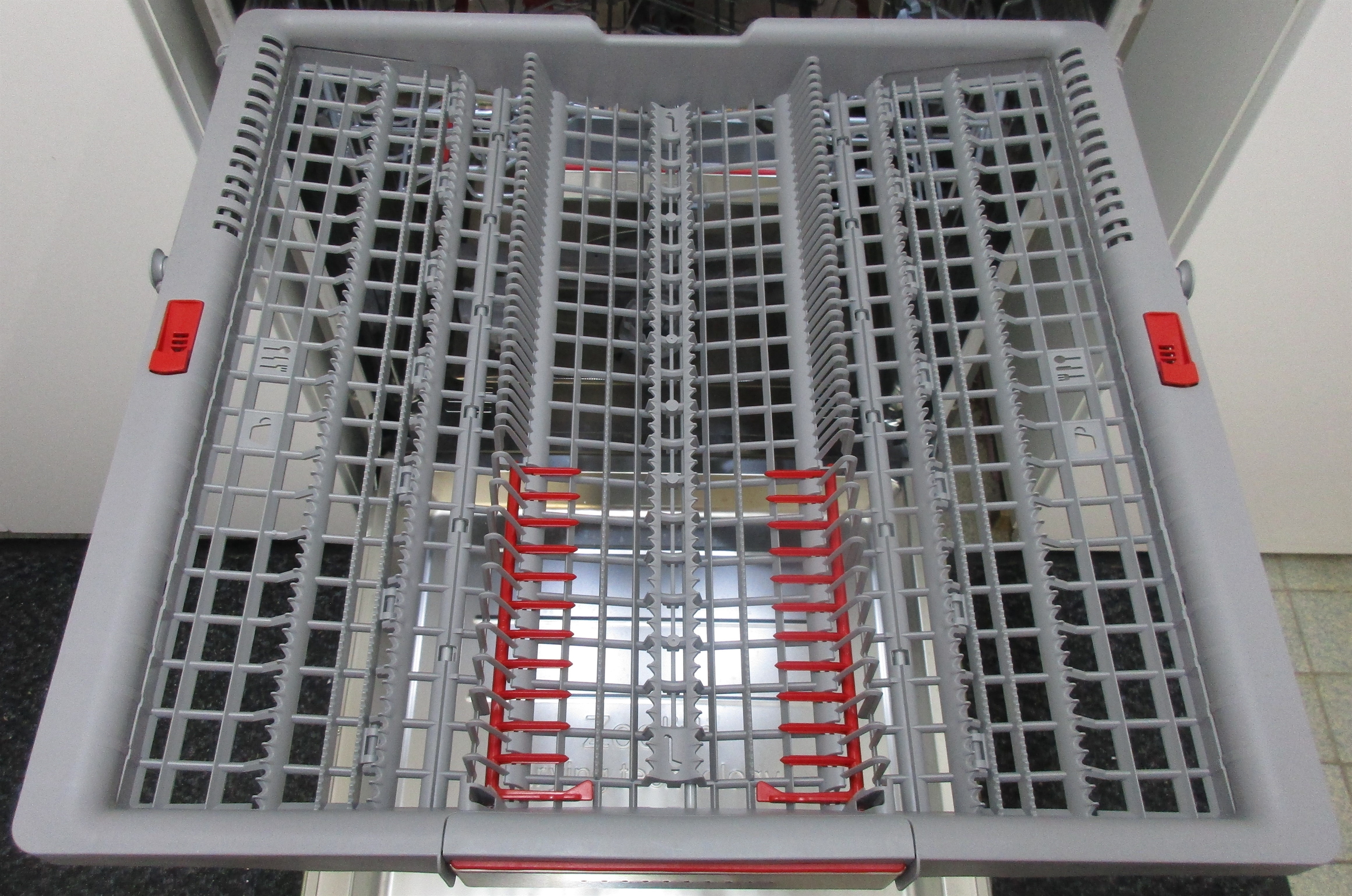 BOSCH SMS8YCI03E