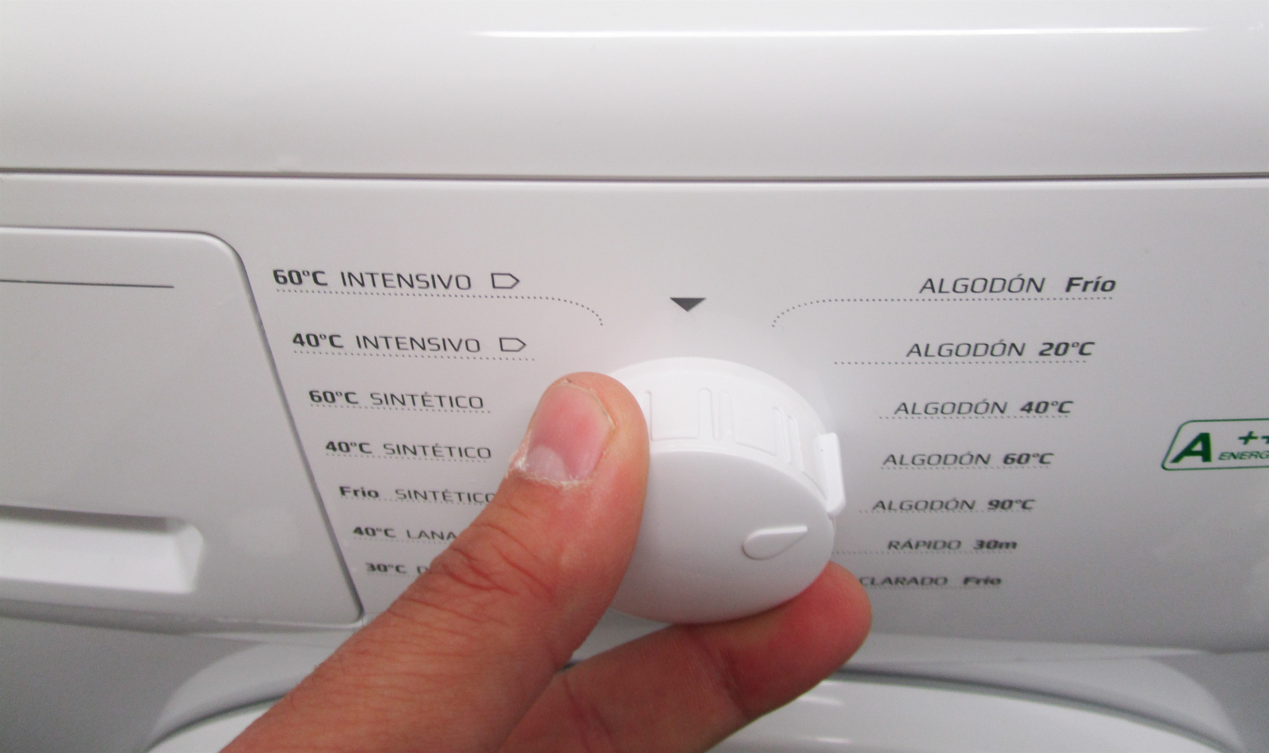 SCHNEIDER SLA 6100 A++