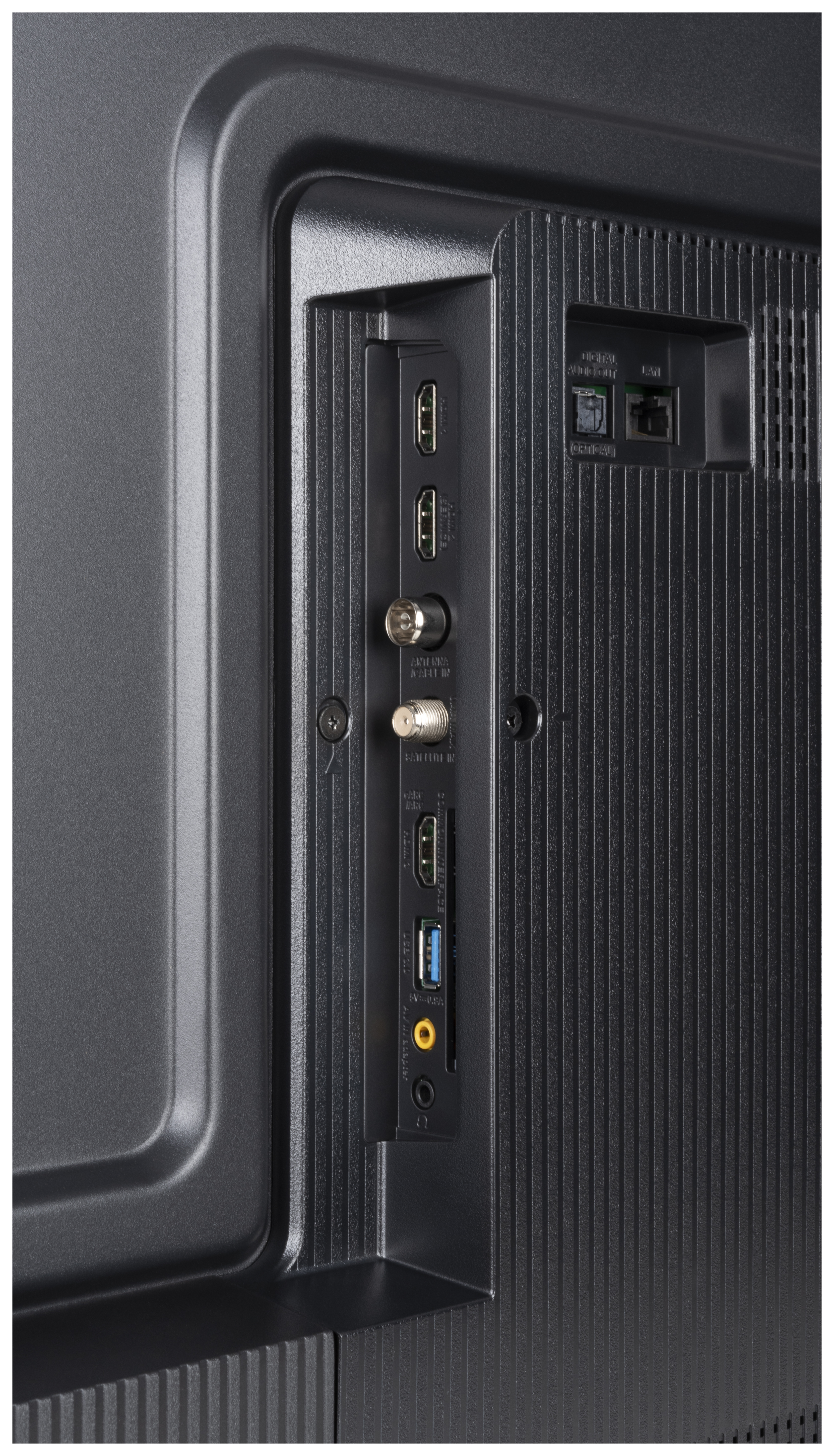 TCL 65C645