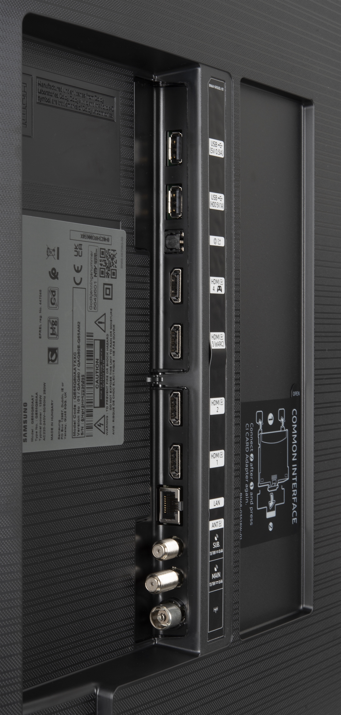 SAMSUNG QE65Q80A