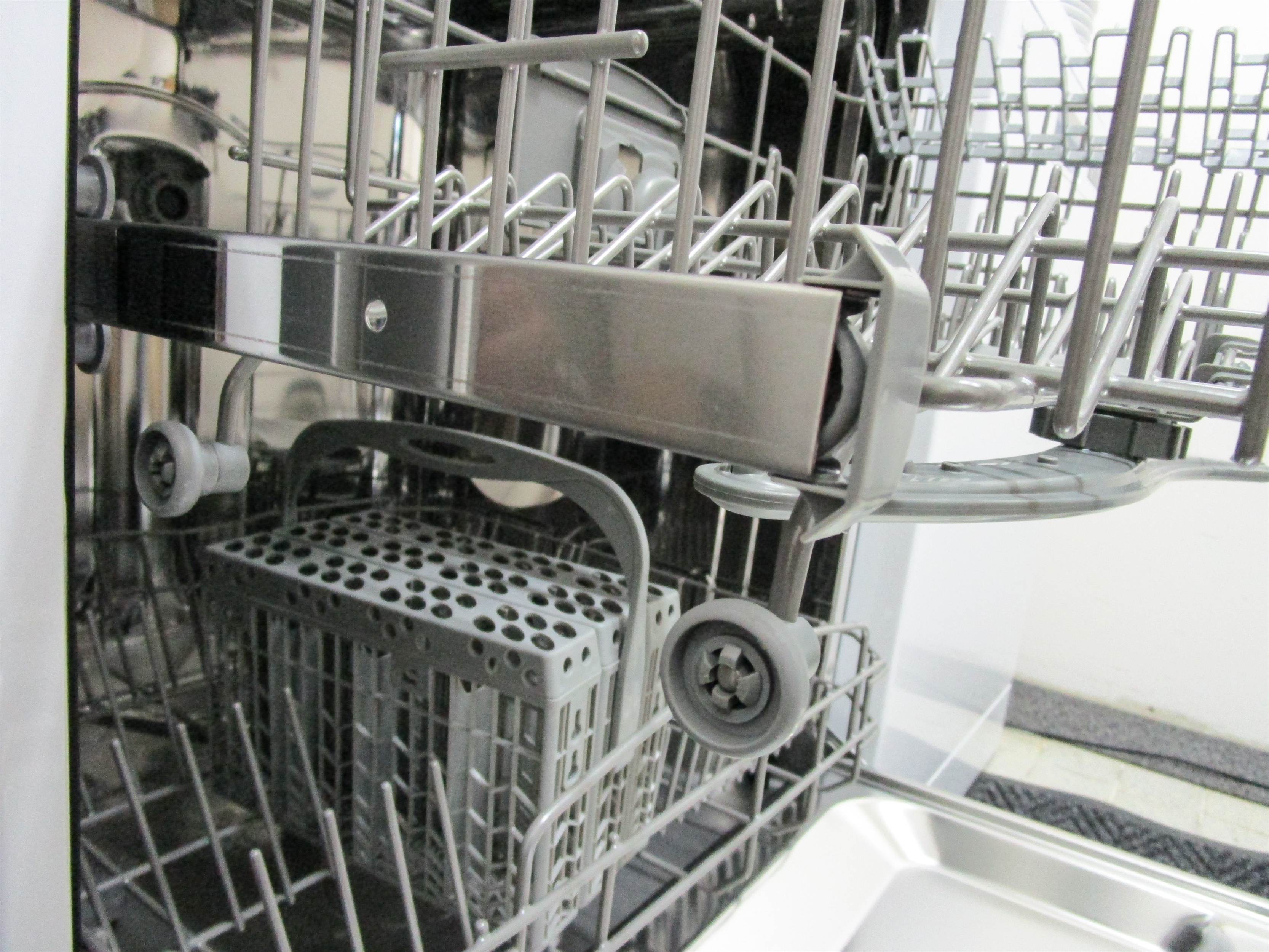 BRANDT DFH12127W