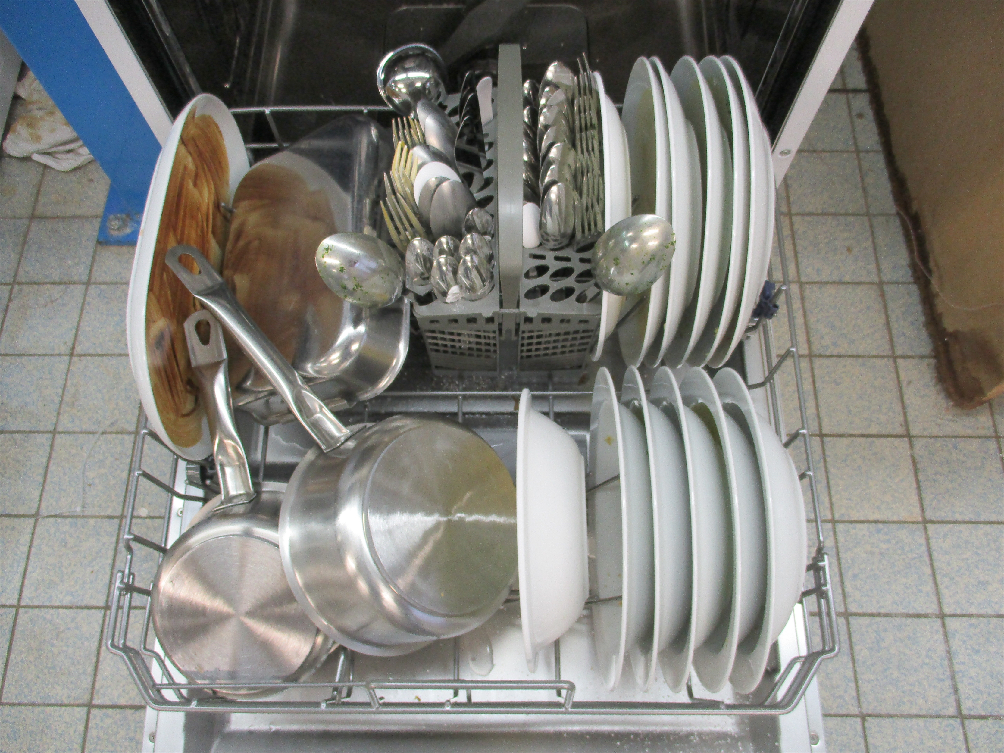 BRANDT DFH13217W