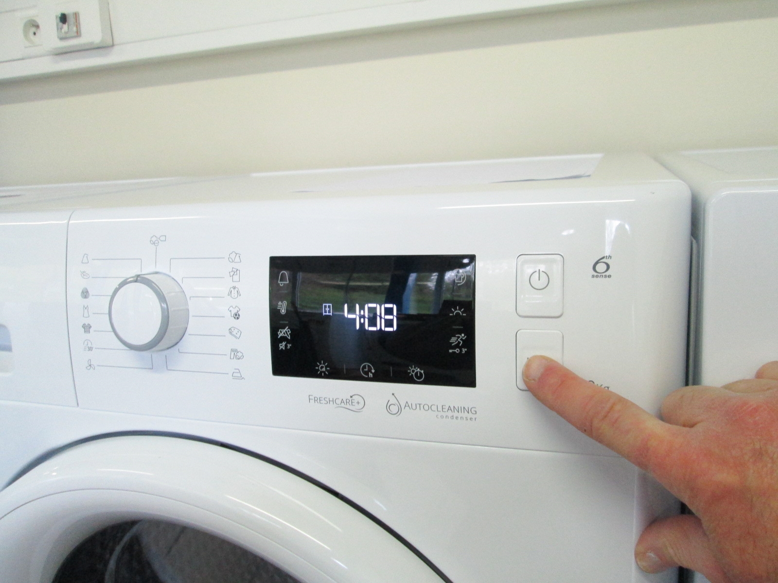 WHIRLPOOL FTM229X2YEU