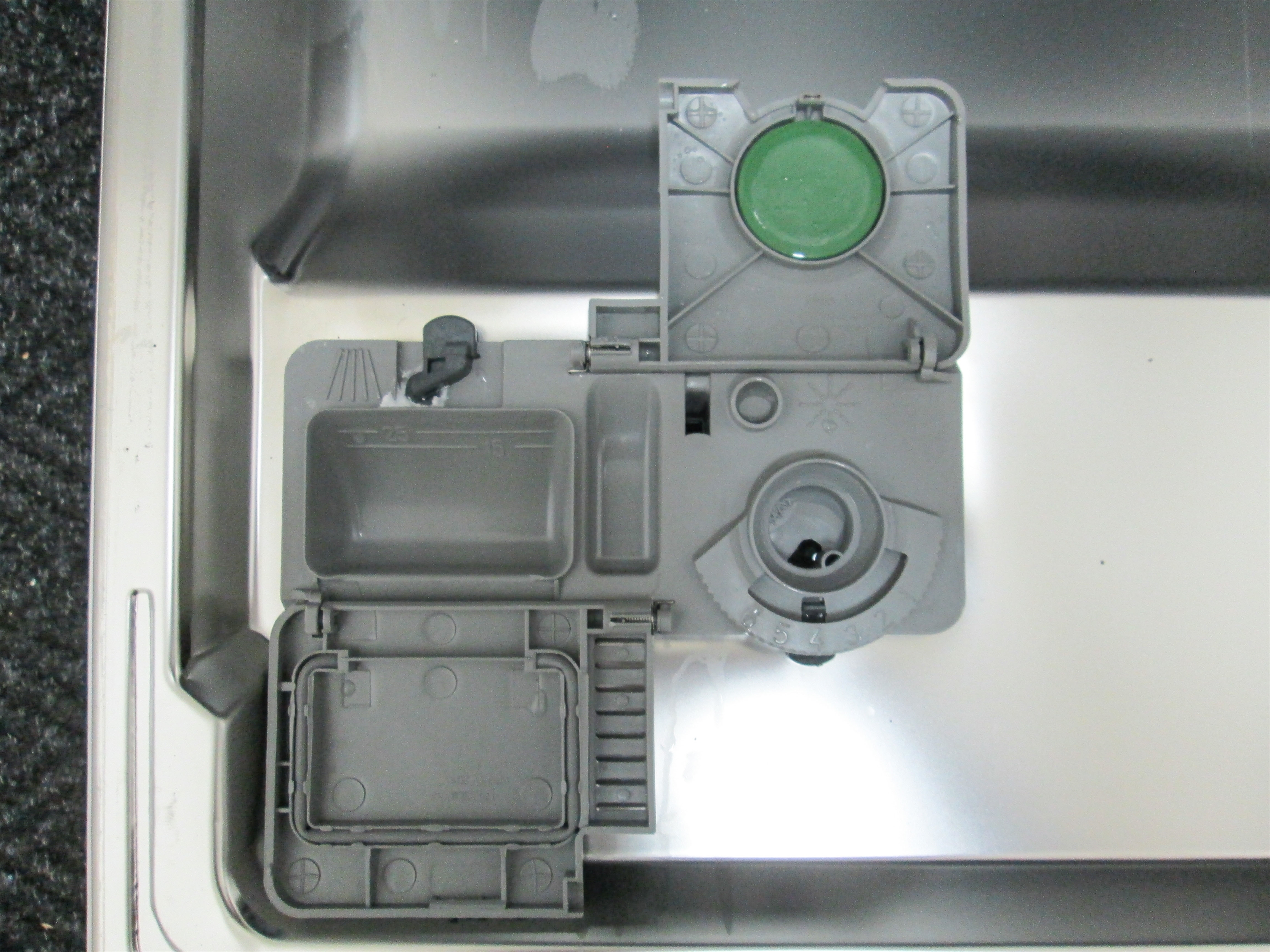 BEKO DFN28321W