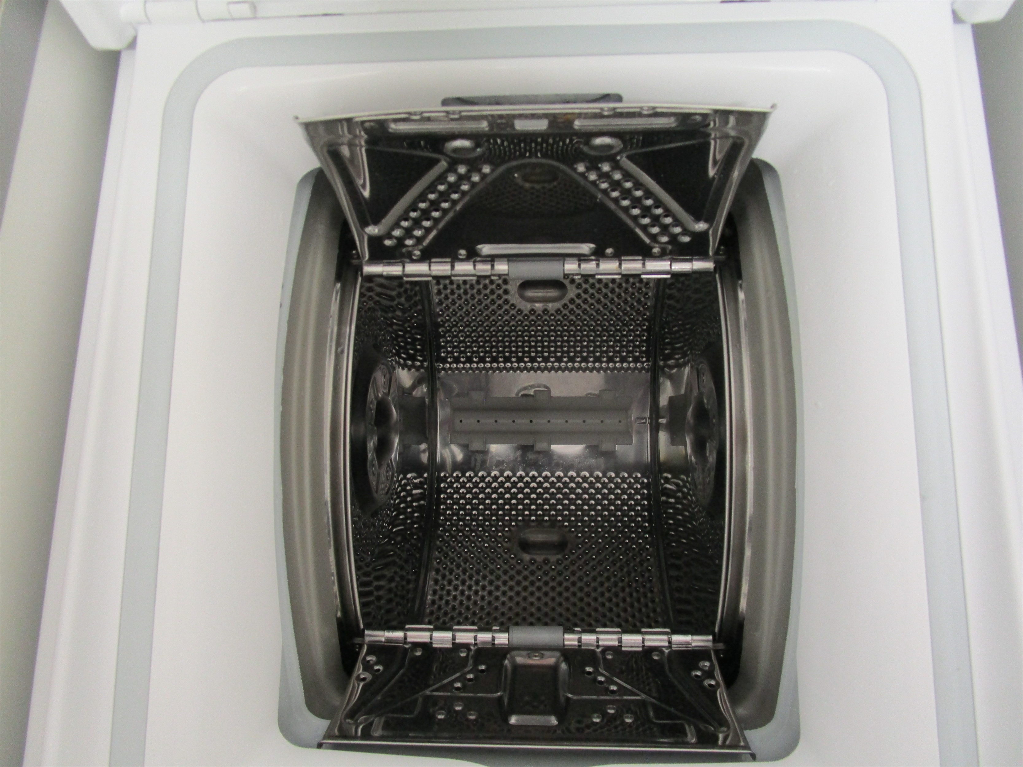 WHIRLPOOL AWE 70122