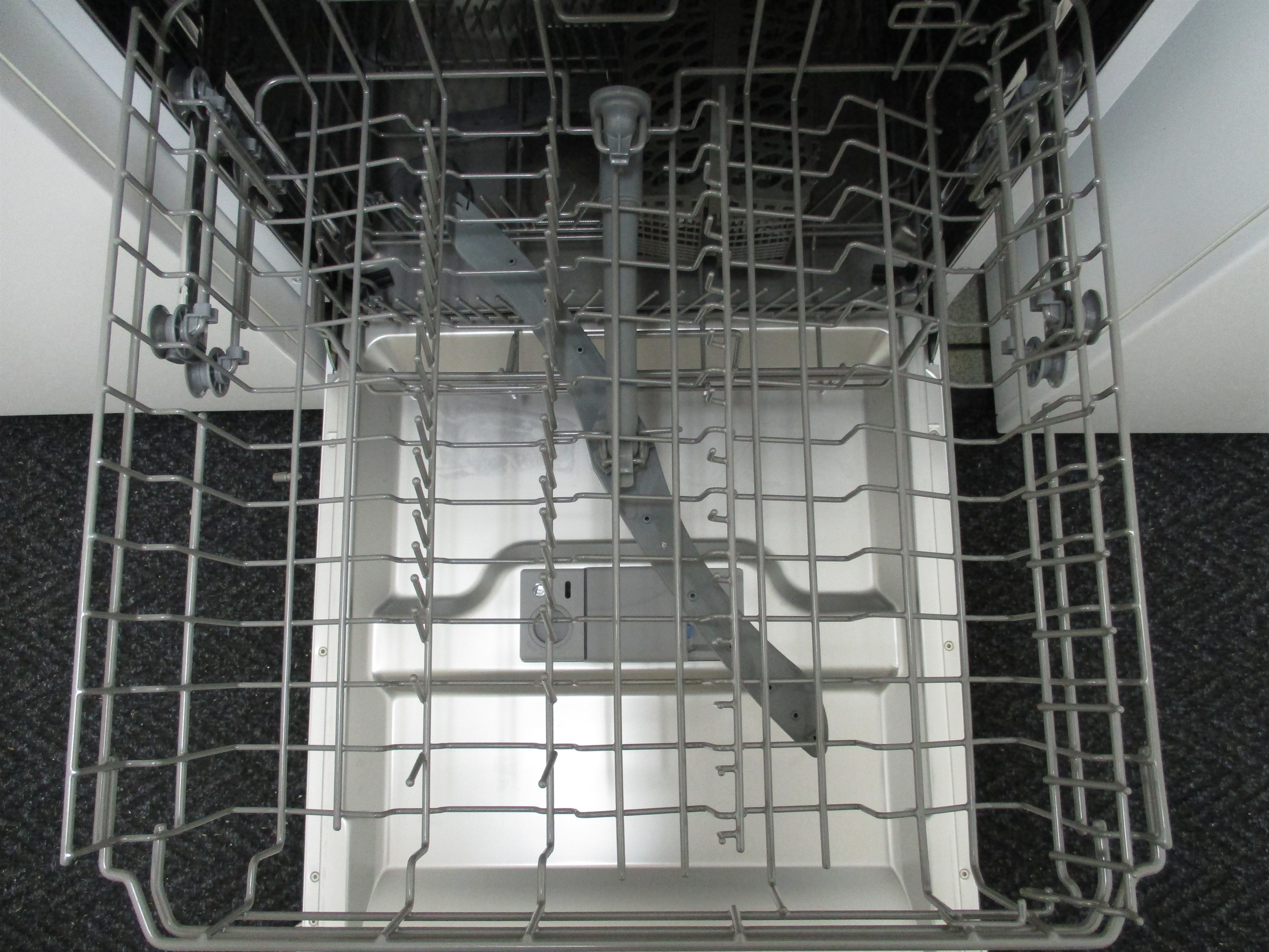 TEKA LVS831 WH