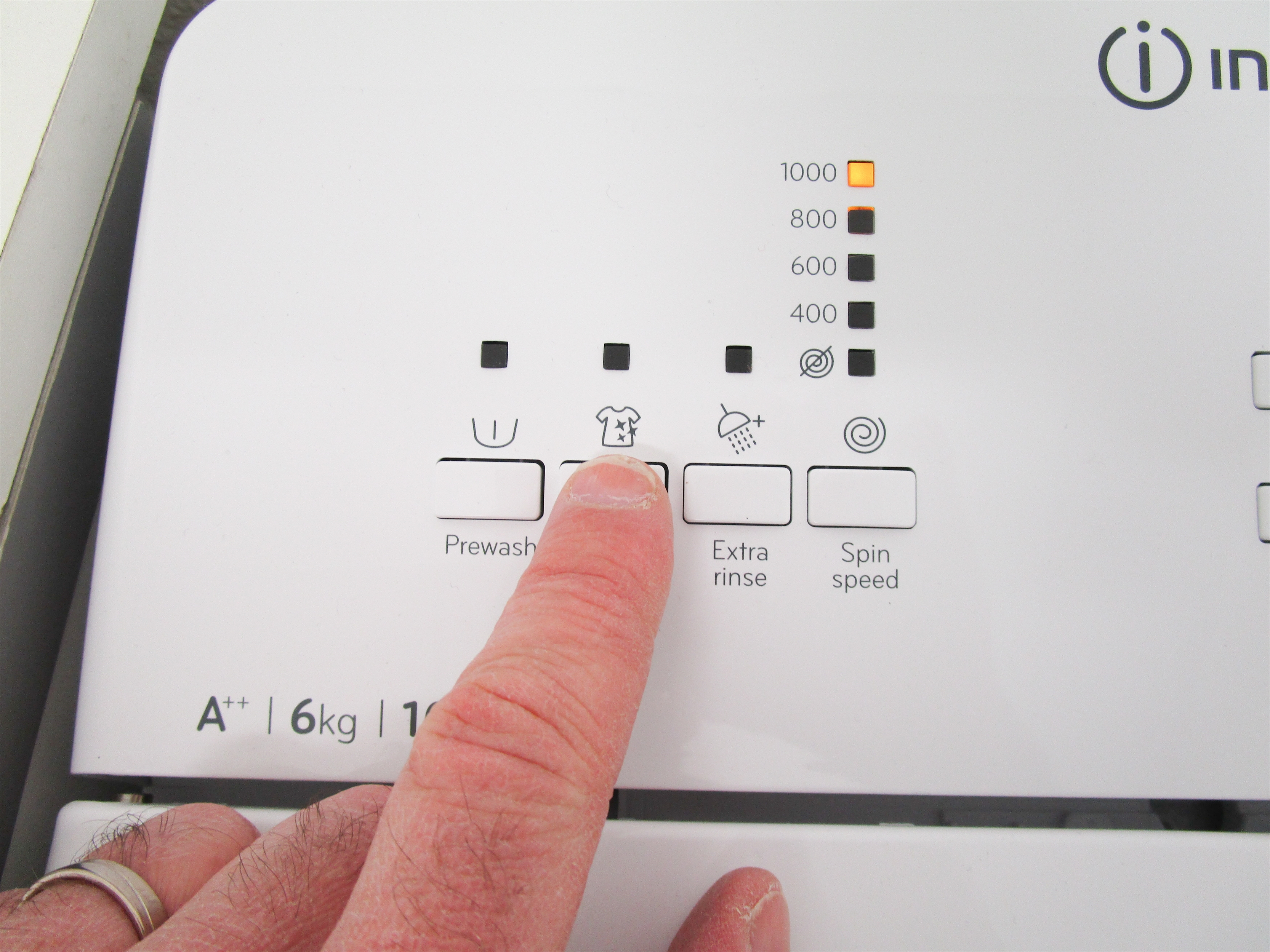 INDESIT BTW A61052 EU